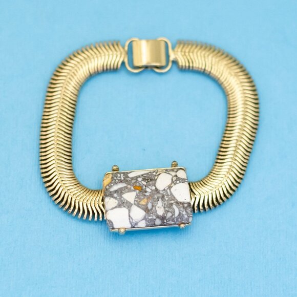 Vintage Serpentine Gold Tone Intricate Stone Bracelet - N34 - Picture 1 of 3